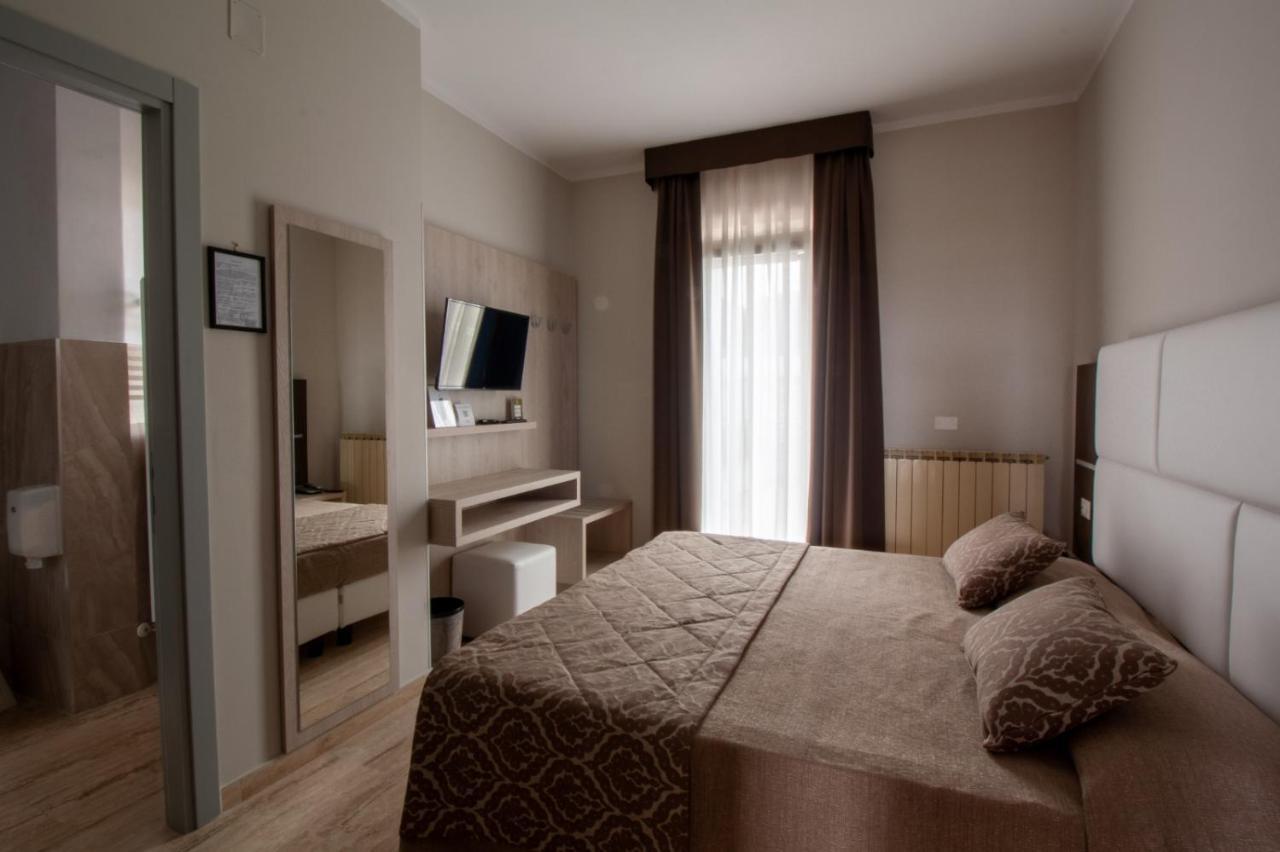 Hotel Europa Termoli Eksteriør billede