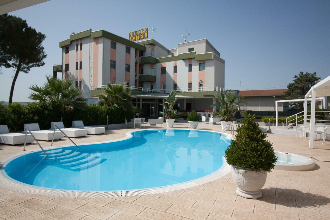 Hotel Europa Termoli Eksteriør billede